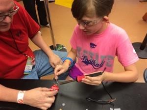 Android App for Spying on Spouse